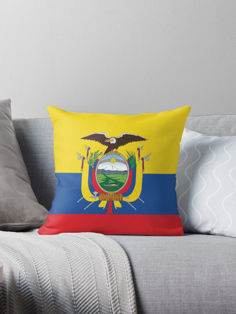 Aperçu 1 sur 3. Coussin avec l'œuvre Drapeau de l'Équateur créée et vendue par Shorlick.