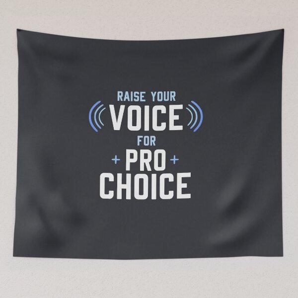 Aperçu de l'œuvre Élevez votre voix pour Pro Choice créée et vendue par yellowpomelo.
