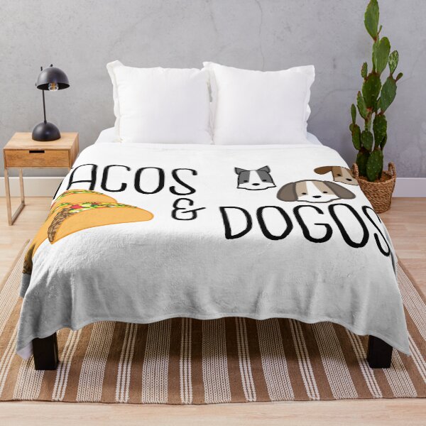Tacos and Dogos Throw Blanket
