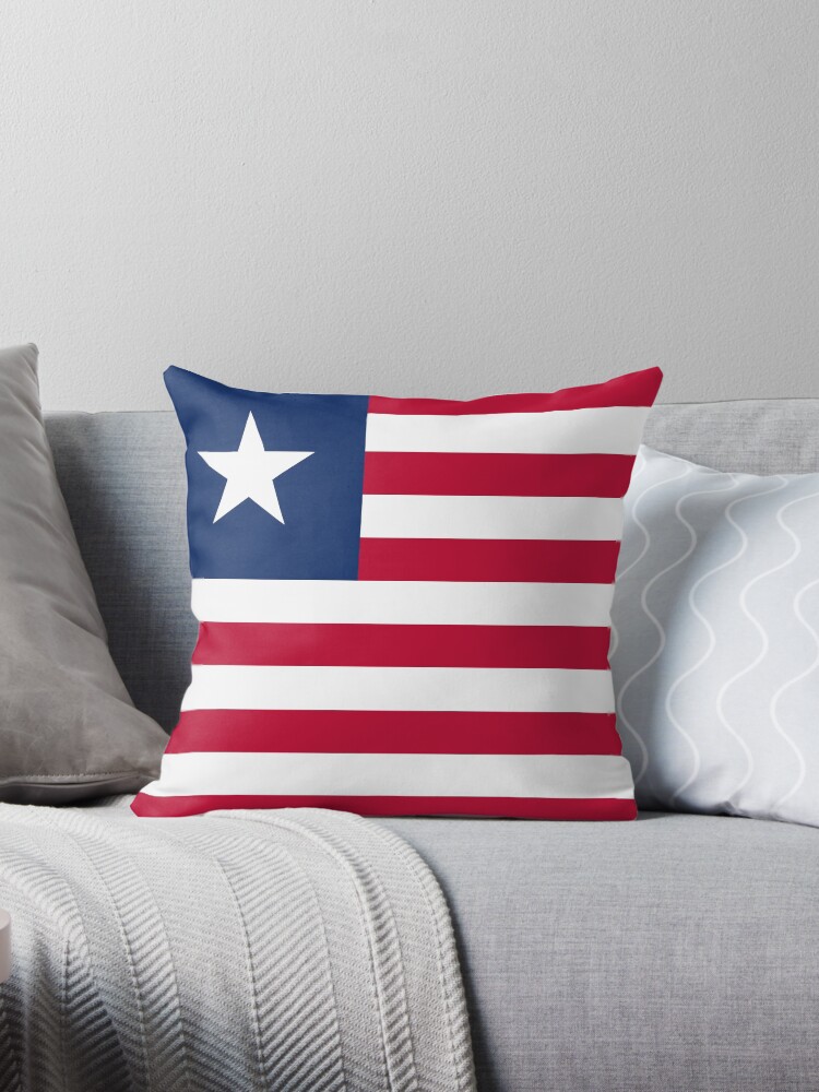 Aperçu 1 sur 3. Coussin avec l'œuvre Drapeau du Libéria créée et vendue par Shorlick.