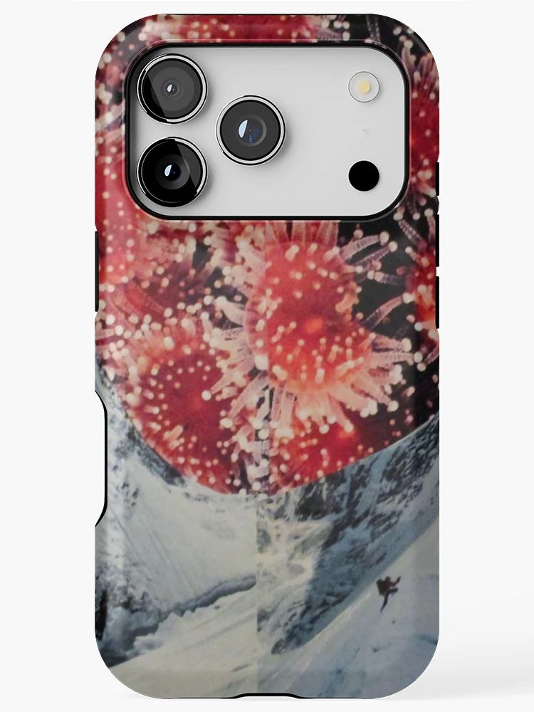 Aperçu 1 sur 4. Coque iPhone avec l'œuvre HIKE créée et vendue par RICOLLAGE.