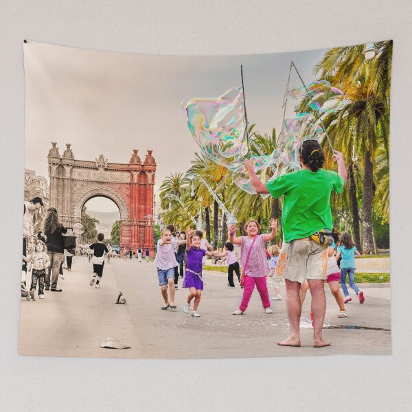 Item preview, Barcelona en colores designed and sold by Lucas-Photo.