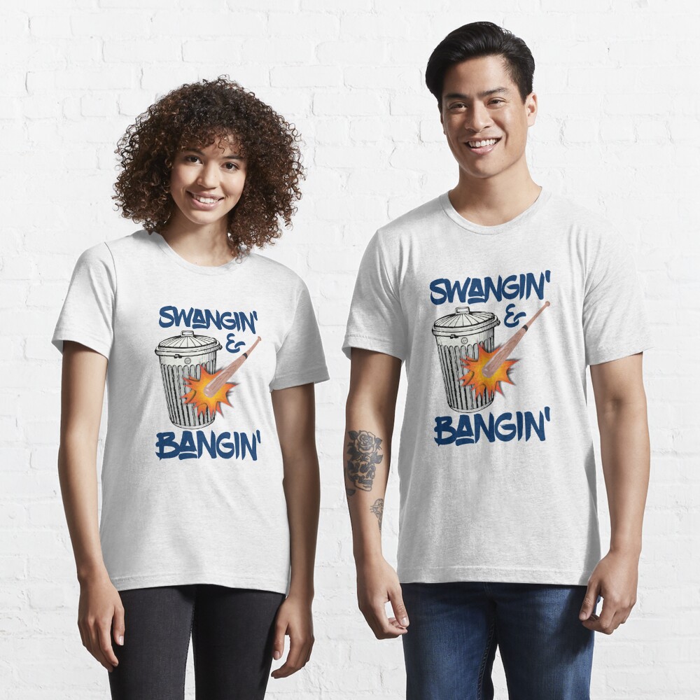  Swangin And Bangin Houston Sign Stealing Trash Can Baseball T- Shirt : ספורט ופעילות בחיק הטבע