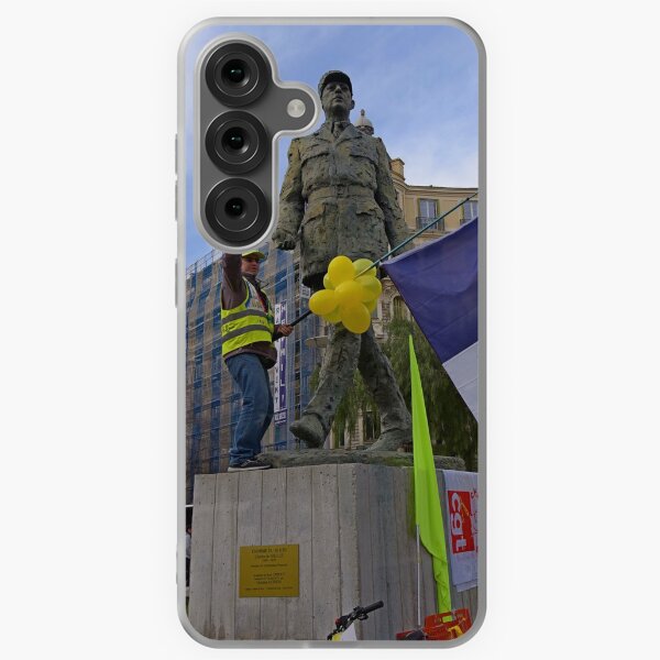 Item preview, Gilet jaunes et De Gaulle designed and sold by Random Railways.