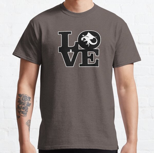 Love Dragons Classic T-Shirt
