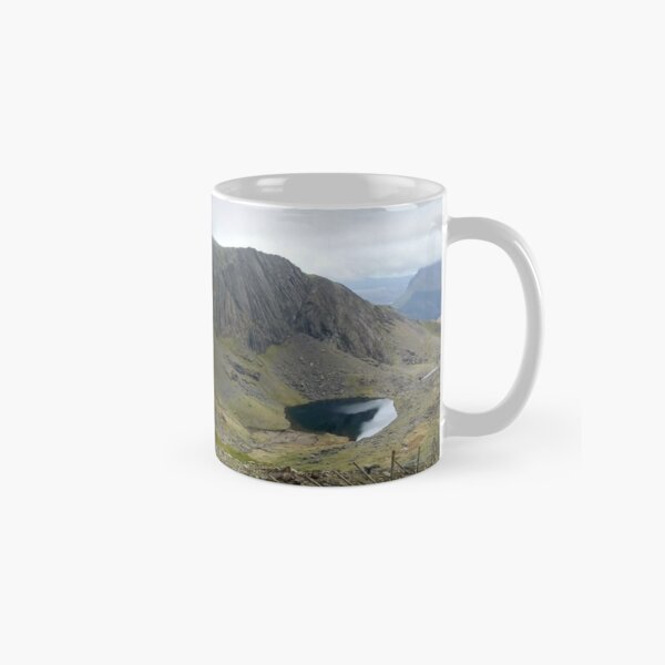 Climbing Snowdon Classic Mug