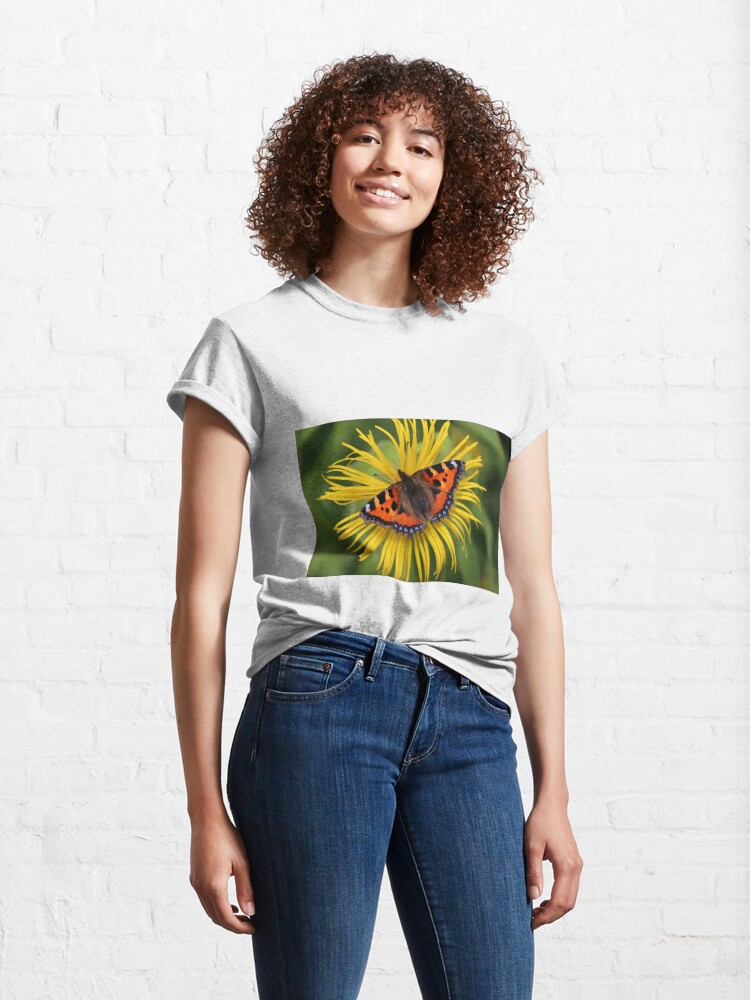 Alternate view of Small tortoiseshell Classic T-Shirt