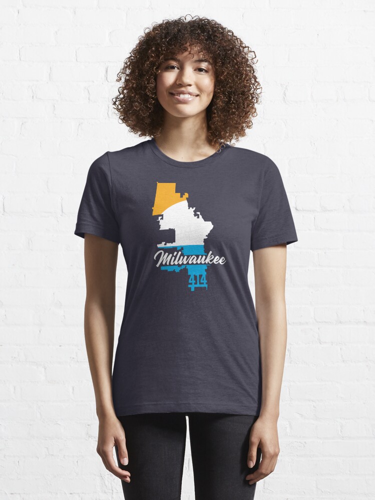 Milwaukee 414 – Flag | Essential T-Shirt