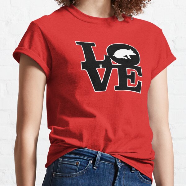 Love Pigs Classic T-Shirt