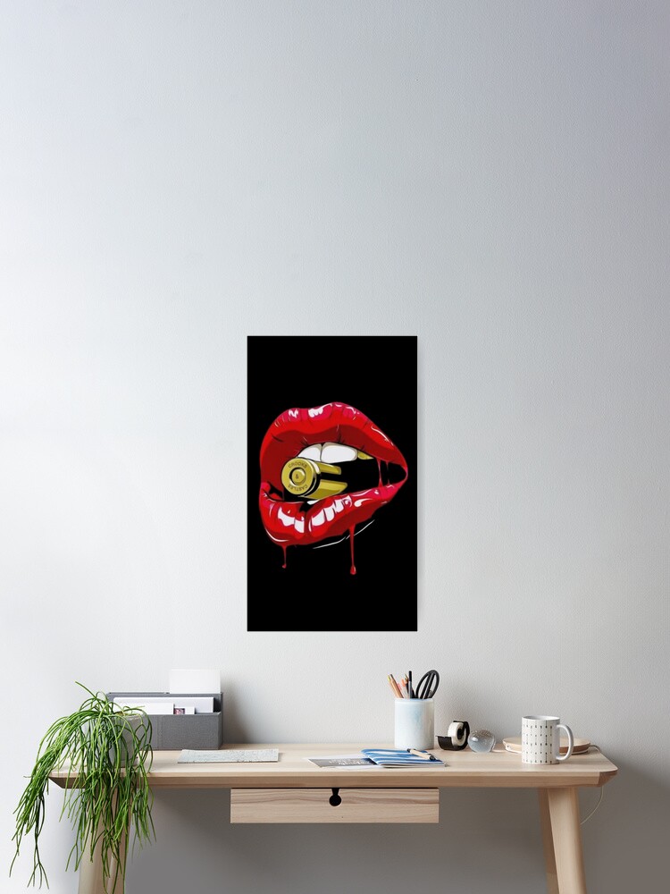 Tee Red Lips Teeth Gold Bullet Yell Vintage T-Shirt