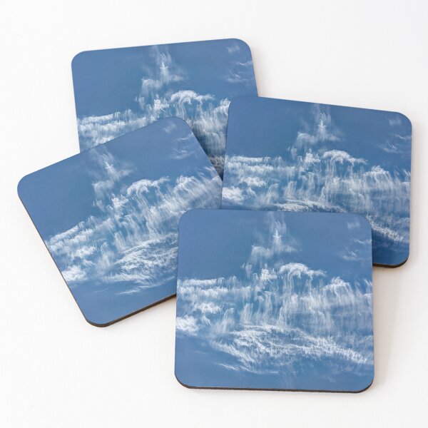 Aperçu de l'œuvre Cascade de nuages 01 créée et vendue par Weston Westmoreland.