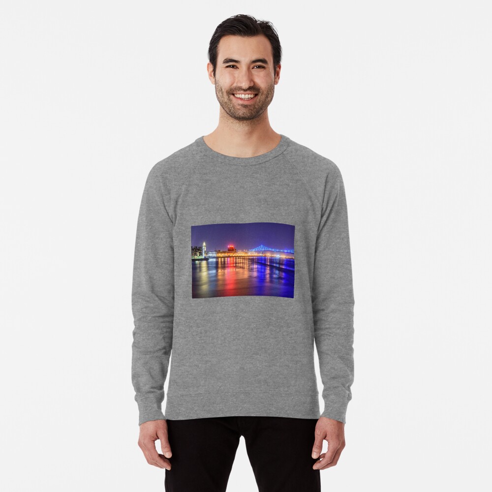 Aperçu de l'œuvre Sweatshirt léger créée et vendue par RezieMart.