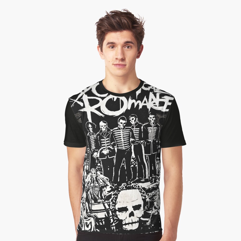 Aperçu de l'œuvre T-shirt graphique créée et vendue par redpishploe.