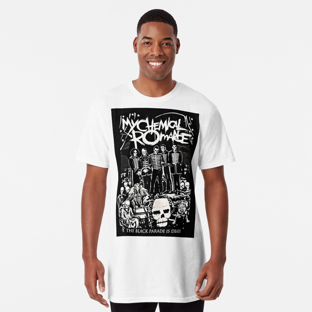 Aperçu de l'œuvre T-shirt long créée et vendue par redpishploe.