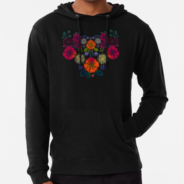 Vintage Ukrainian Embroidery Vyshyvanka Style Retro Floral Ukraine Gift Lightweight Hoodie
