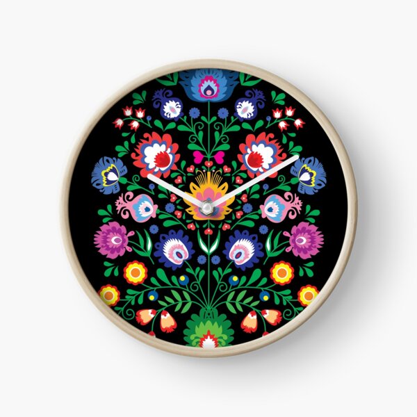 Nouvelle composition folklorique sur fond noir bg Horloge