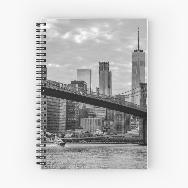 Item preview, Puente de Brooklyn en blanco y negro designed and sold by Simpsonwildlife.