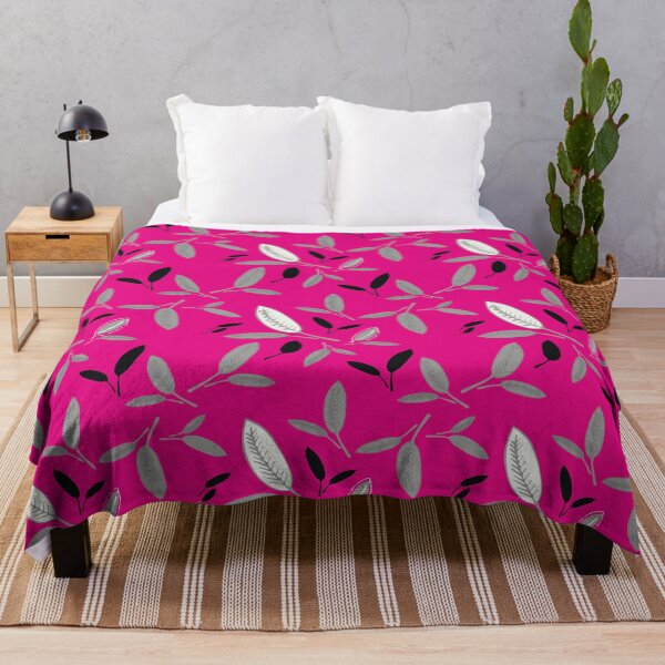 Fushcia Shades of Leaf Throw Blanket