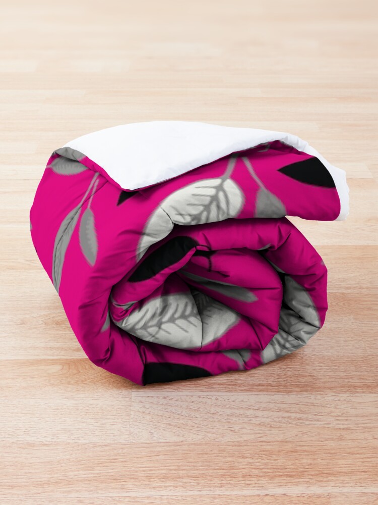Alternate view of Fushcia Shades of Leaf Comforter