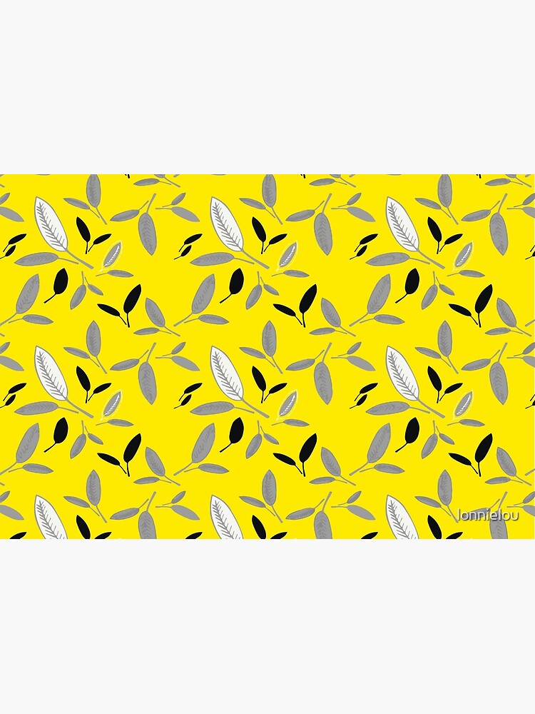 Yellow Shades of Leaf by lonnielou
