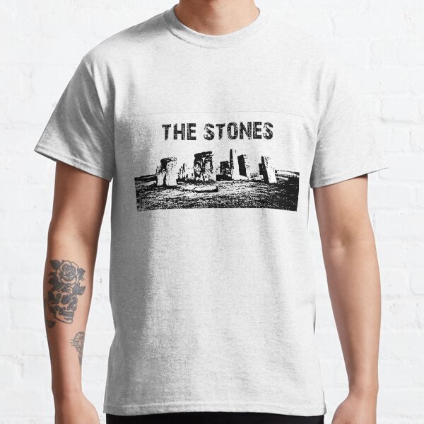 Stonehenge Black and White: The Stones text Classic T-Shirt