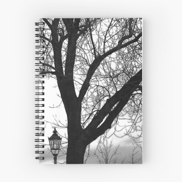 Artikelvorschau, Der Baum und die Lampe ... entworfen und verkauft von Angelika Vogel.