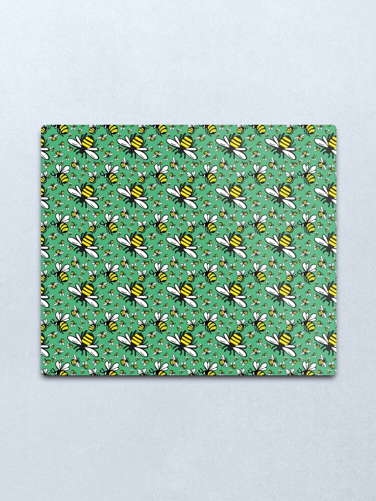 Alternate view of Buzzy Bee and his little ones in VIBRANT MINT GREEN Metal Print