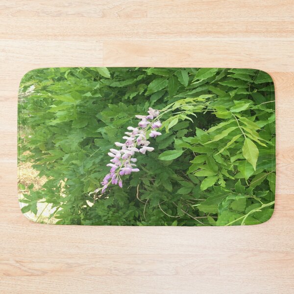 Artikelvorschau, Pink Wisteria Verschüttete Blumen von Iritof entworfen und verkauft von iritof.
