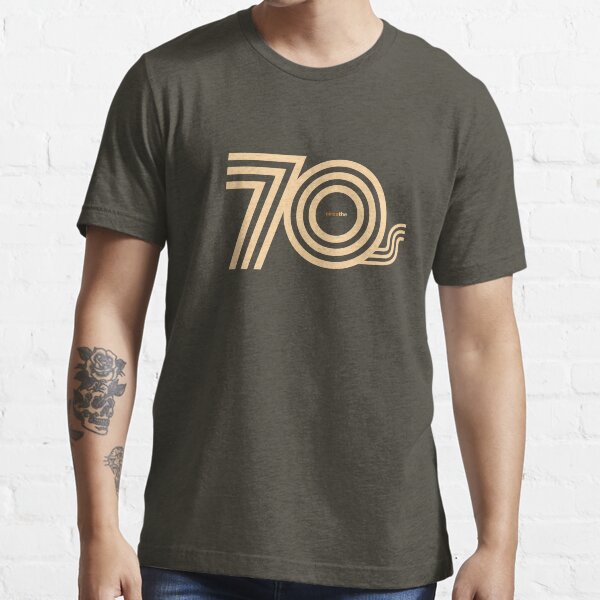 Born in the 70's Essential T-Shirt