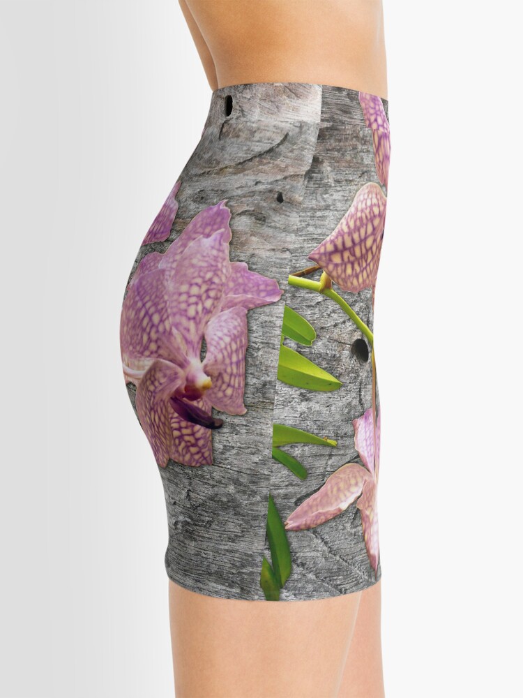 Alternate view of Purple Vanda orchid hybrid on Wood Mini Skirt
