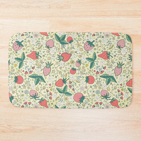 Artikelvorschau, Muster mit Erdbeeren. und Blumen auf hellgelb entworfen und verkauft von colorofmagic.