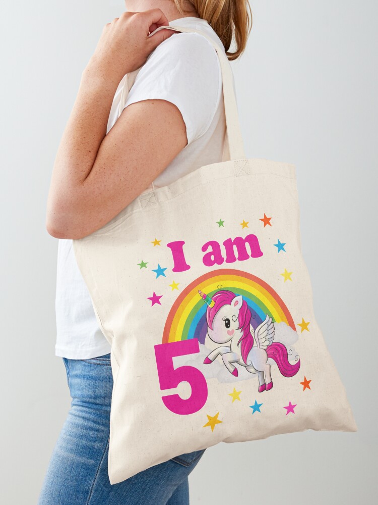 Bolsa de tela con la obra «I'm 4 unicorn birthday 4 años cumpleañero  camiseta idea de regalo cuarto cumpleaños niña» de Jelisandie