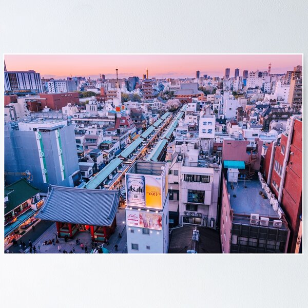 Aperçu de l'œuvre Tokyo - Panorama du Senso-ji au crépuscule créée et vendue par Sarah Gindroz.