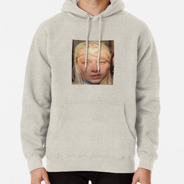 hunter schafer Pullover Hoodie