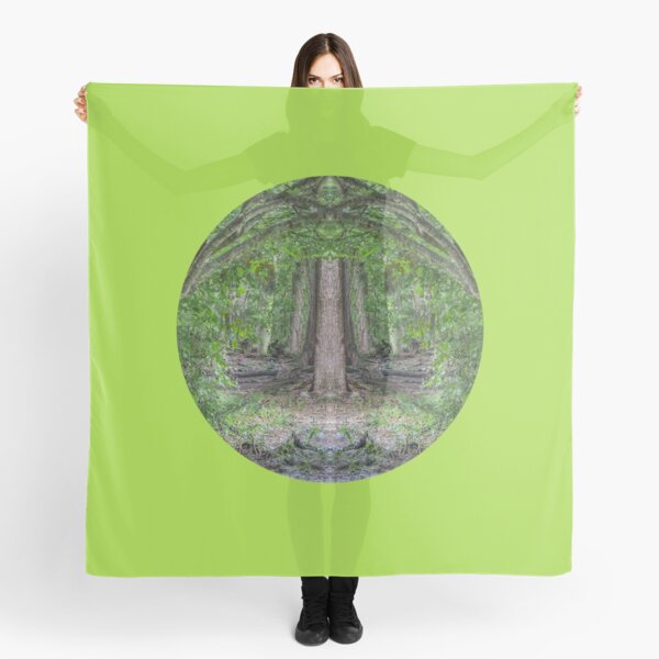 The tree conference, can you hear the trees whispering? Scarf