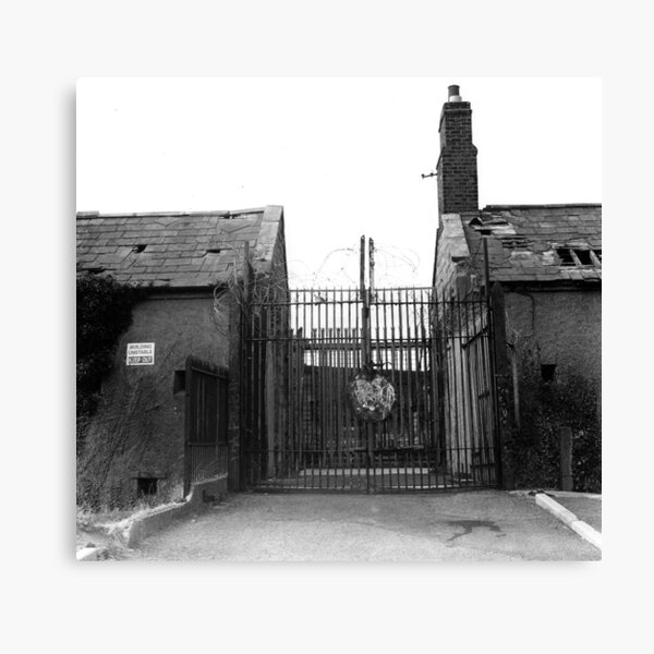 Gates of the Magazine Fort, Phoenix Park Canvas Print