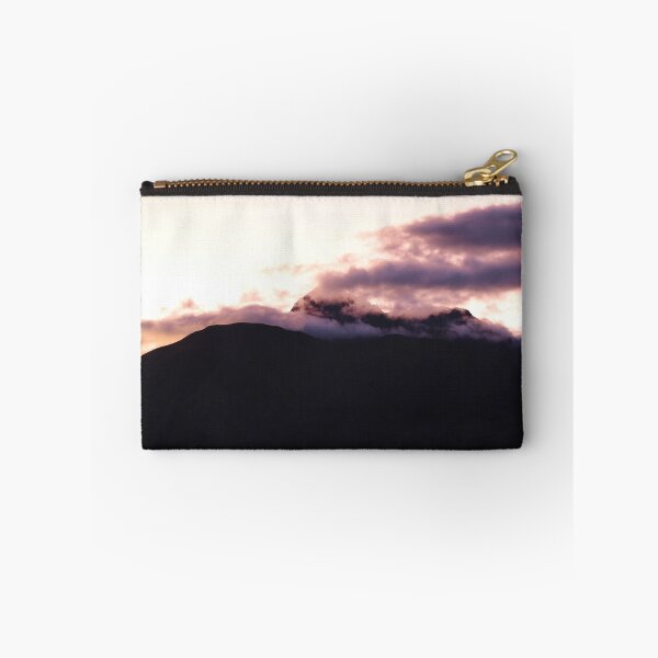 Artikelvorschau, Mount Cotacachi bei Sonnenuntergang entworfen und verkauft von rhamm.
