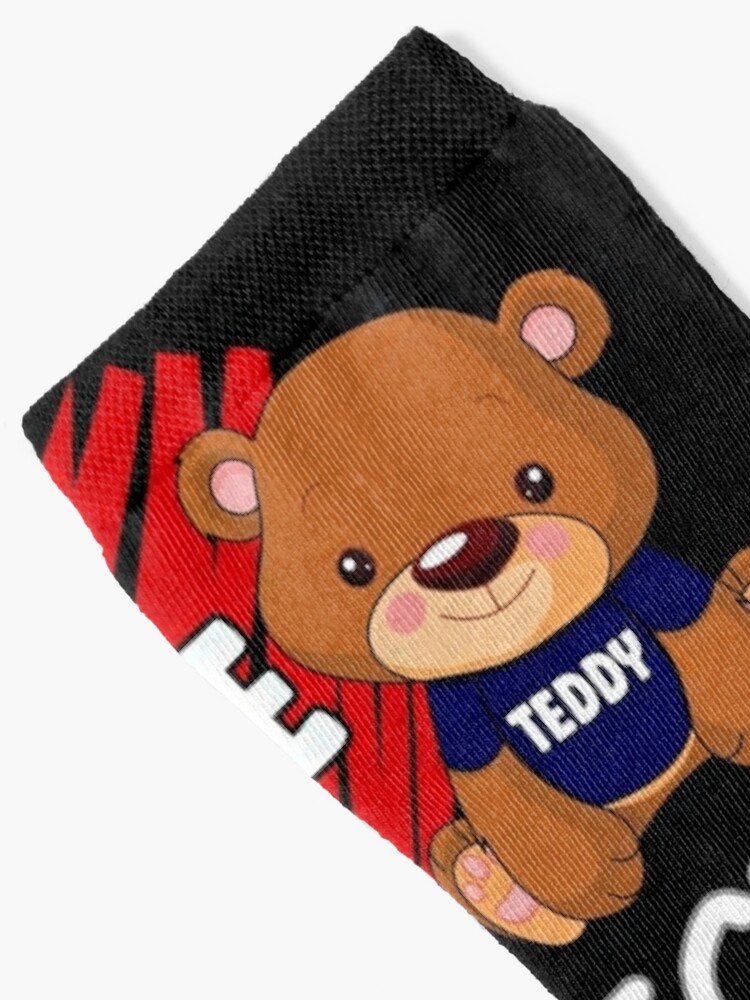 https://ih1.redbubble.net/image.1096566725.9138/ur,socks_flatlay_detail,wide_portrait,750x1000-bg,f8f8f8.jpg