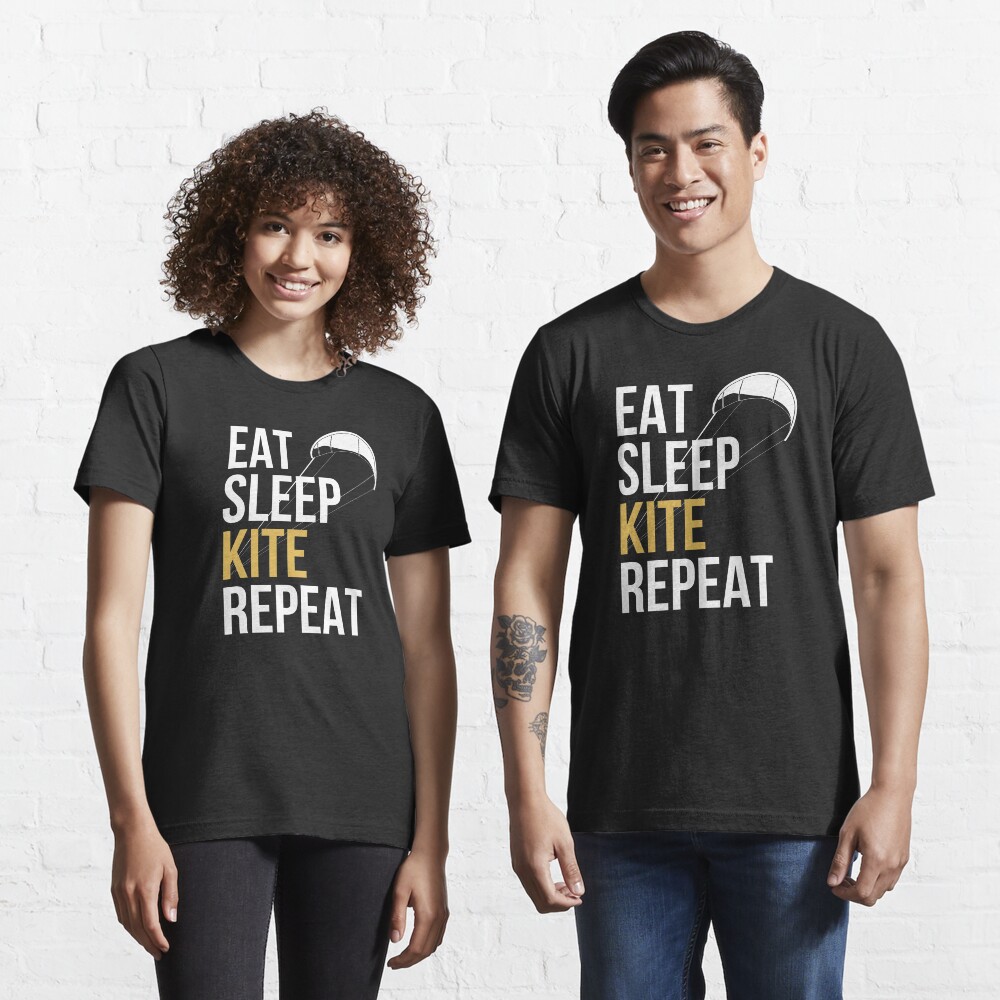Artikel-Vorschau von Essential T-Shirt, designt und verkauft von EstelleStar.