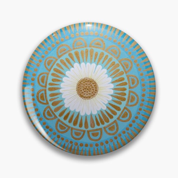 Artikelvorschau, Golden Simplicity Daisy Mandala entworfen und verkauft von Soozie Wray.