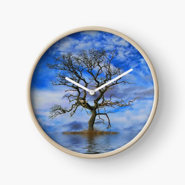 Tree On An Island Clock