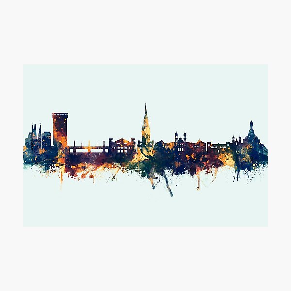 Vista previa del artículo con la obra «San Sebastian Spain Skyline», diseñado y vendido por ArtPrints.