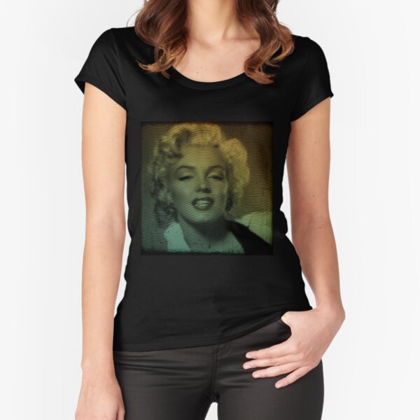 Kinetic Marilyn Camiseta entallada de cuello ancho