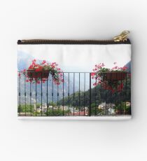 l'estate stà finendo.....fiori Studio Pouch