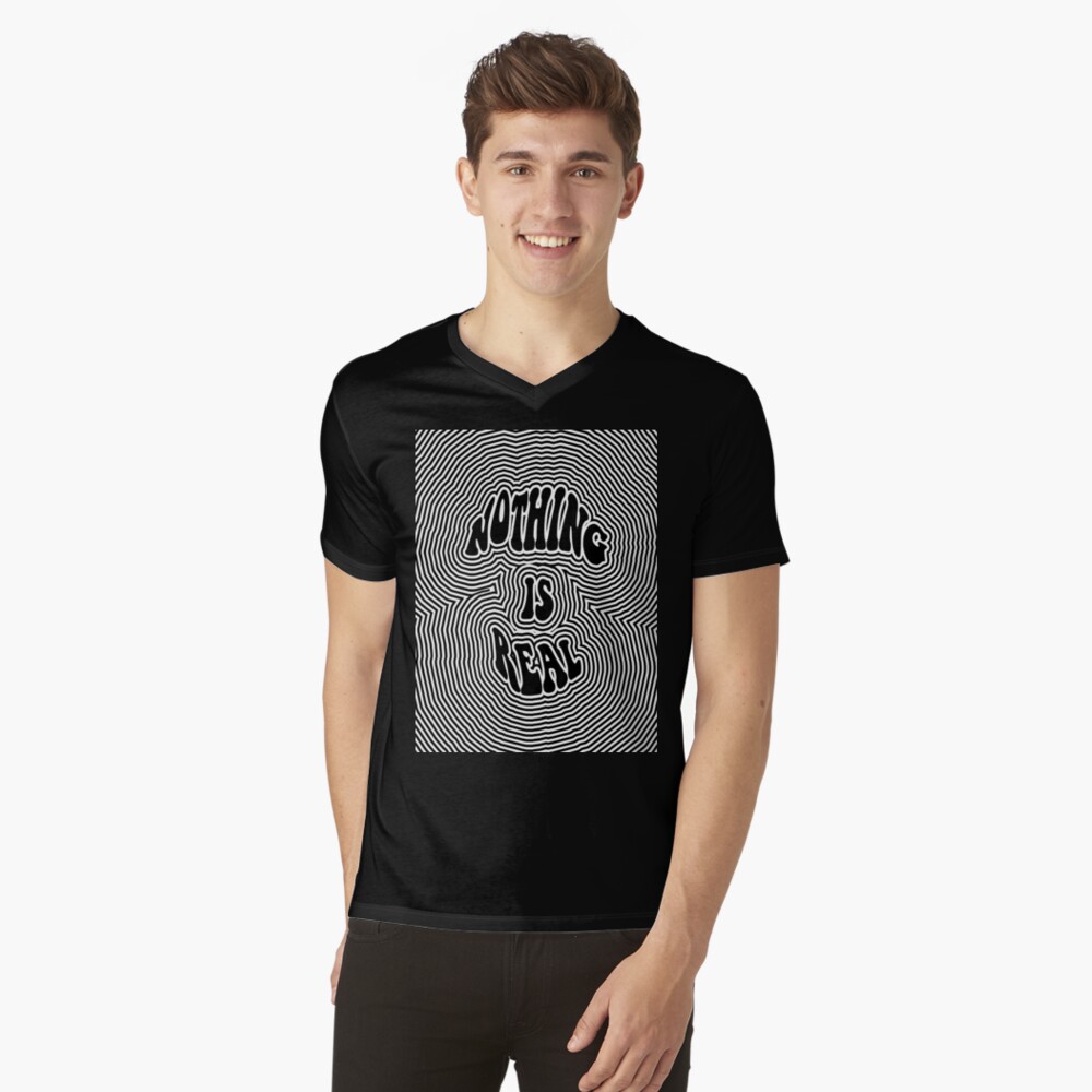 Vista previa del artículo con la obra «Camiseta de cuello en V», diseñado y vendido por ArtsyPrincess.