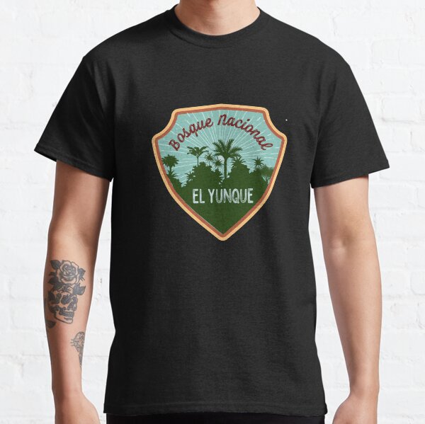 Vista previa del artículo con la obra «Bosque Nacional El Yunque shirt, sticker, gift (III)», diseñado y vendido por ginkgotees.