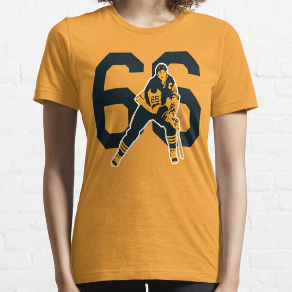 MARIO IN A HOCKEY NIGHT IN PITTSBURGH SHIRT Essential T-Shirt