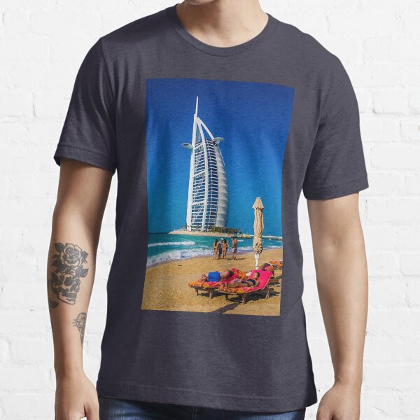 "United Arab Emirates. Dubai. Burj Al Arab. Beach." Tshirt by vadim19