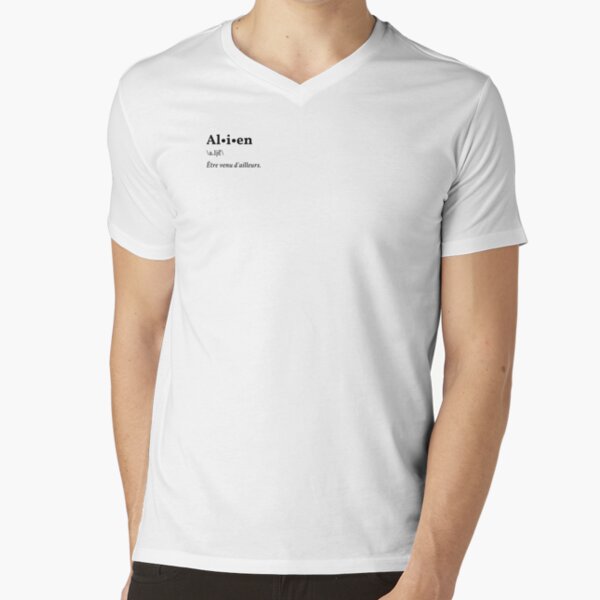 word on black background - Alien V-Neck T-Shirt
