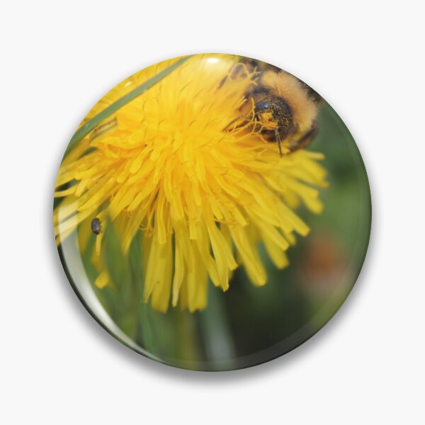 Item preview, Bumblebee on dandelion designed and sold by Alex-Creare.
